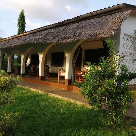 Sunset Villa Eco Friendly House Kilifi Exterior photo